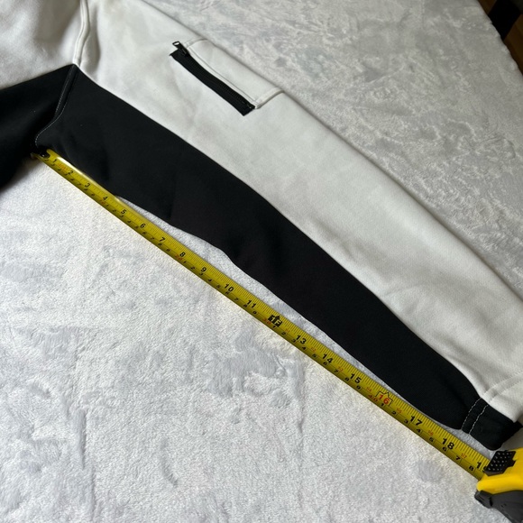 Nike Jordan Jacket - Picture 11 of 11